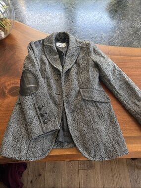 Guess Gray Herringbone Blazer with Black Leather Elbow Patches